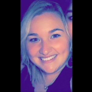 Meet your Posher, Molly